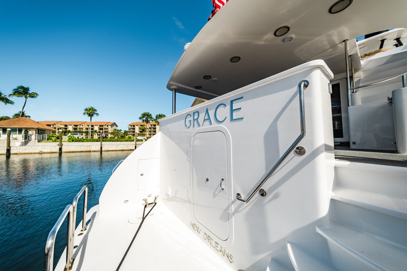 https://arconyachts.ams3.digitaloceanspaces.com/75460/conversions/large_4757361-optimize.jpg