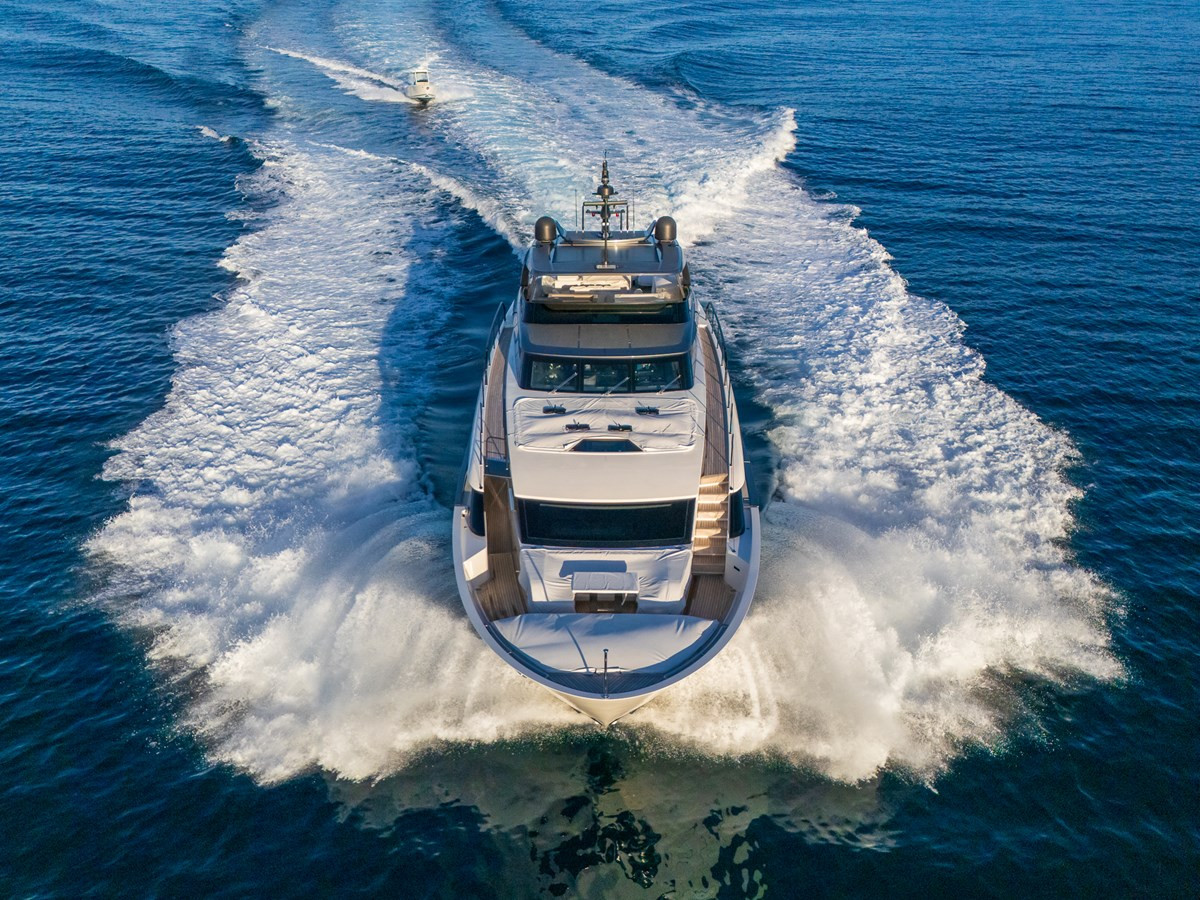 https://arconyachts.ams3.digitaloceanspaces.com/75513/conversions/large_4828403-optimize.jpg