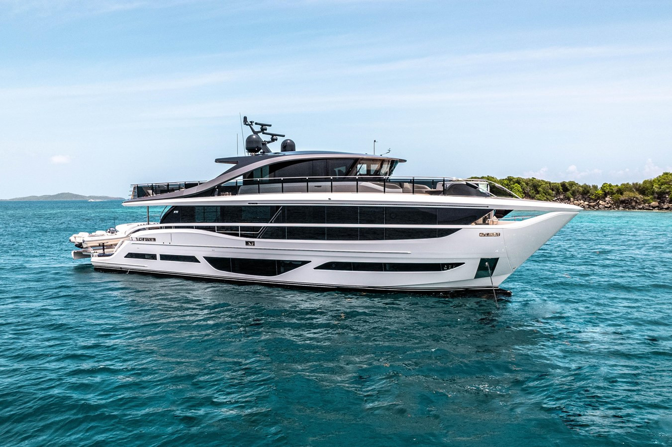 https://arconyachts.ams3.digitaloceanspaces.com/75613/conversions/large_3816882-optimize.jpg