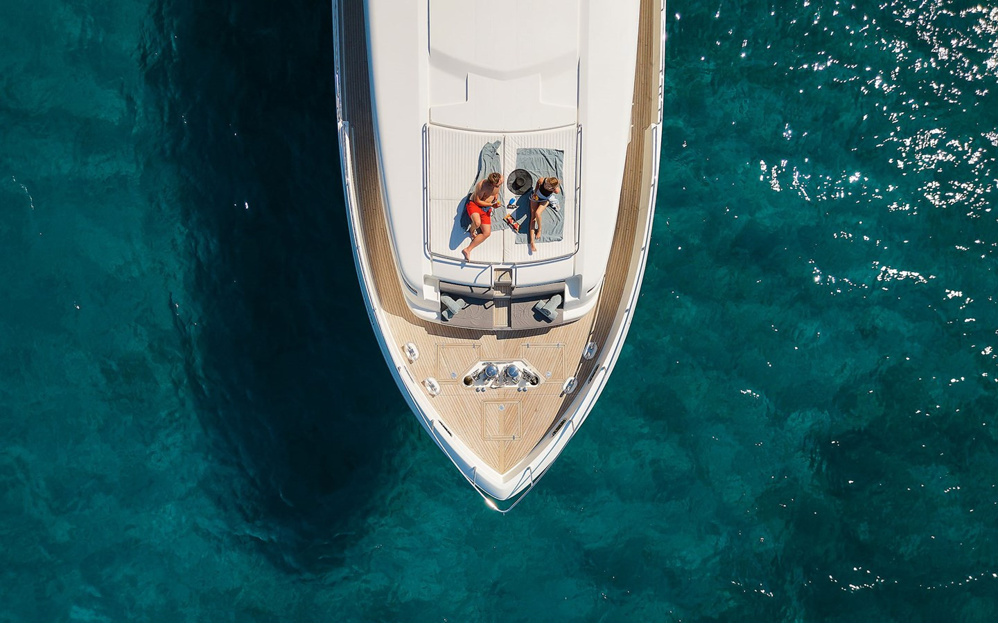 https://arconyachts.ams3.digitaloceanspaces.com/75666/conversions/large_4726343-optimize.jpg