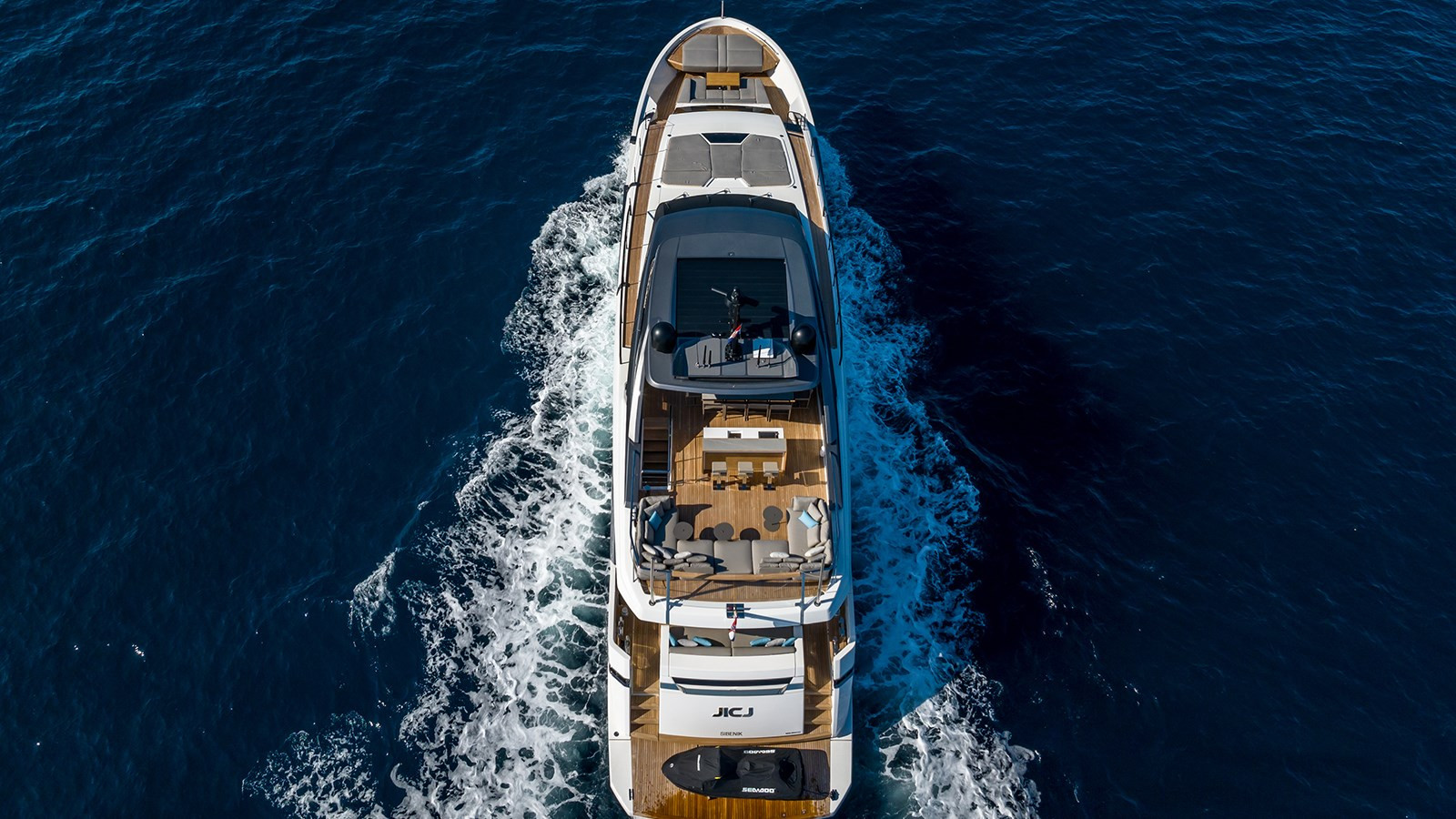 https://arconyachts.ams3.digitaloceanspaces.com/75941/conversions/large_3956764-optimize.jpg