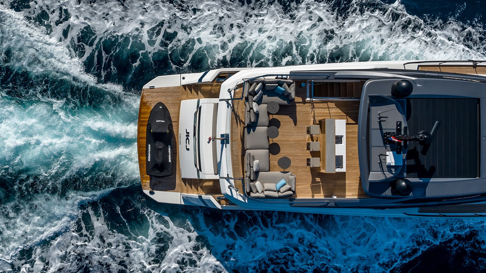 https://arconyachts.ams3.digitaloceanspaces.com/75944/conversions/large_3956765-optimize.jpg