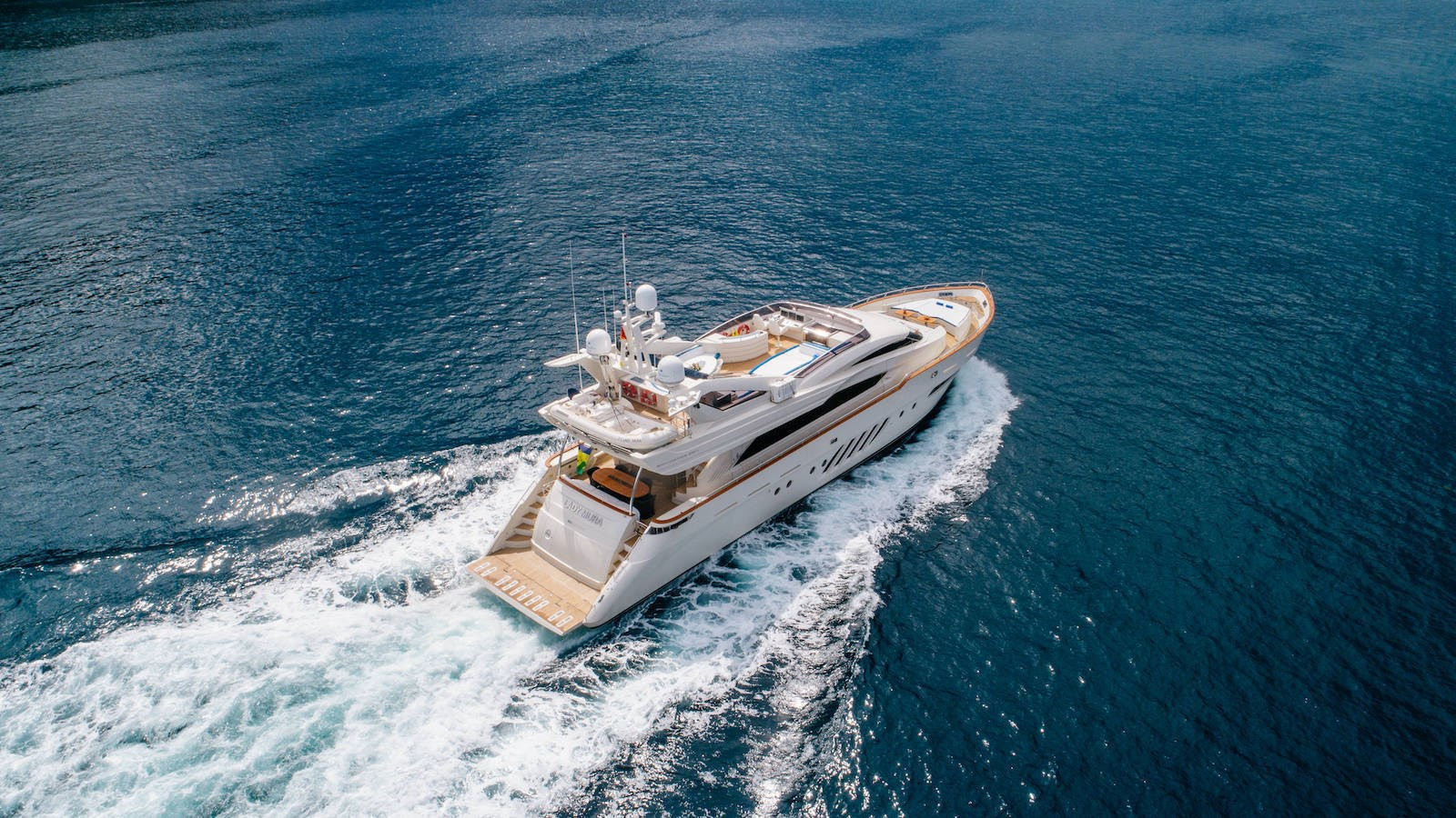https://arconyachts.ams3.digitaloceanspaces.com/76139/conversions/large_4585480-optimize.jpg