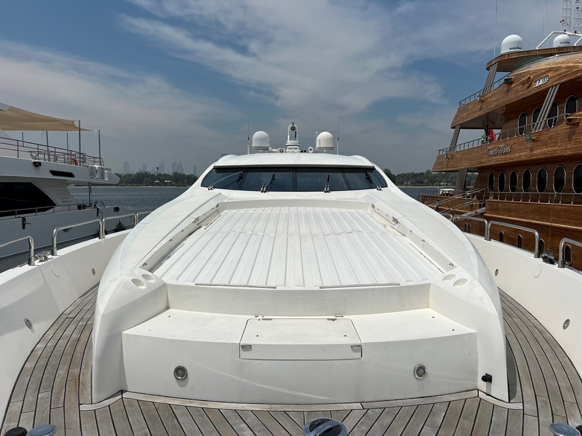 https://arconyachts.ams3.digitaloceanspaces.com/76286/conversions/large_4091772-optimize.jpg