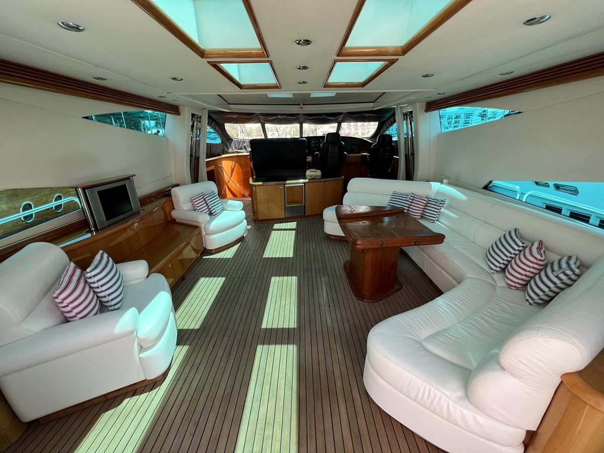 https://arconyachts.ams3.digitaloceanspaces.com/76293/conversions/large_4091775-optimize.jpg