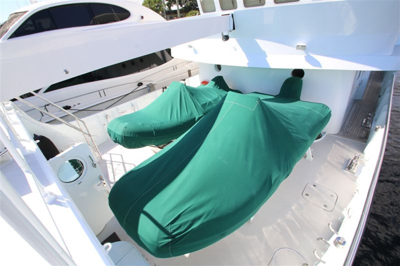 https://arconyachts.ams3.digitaloceanspaces.com/76579/conversions/large_4545911-optimize.jpg