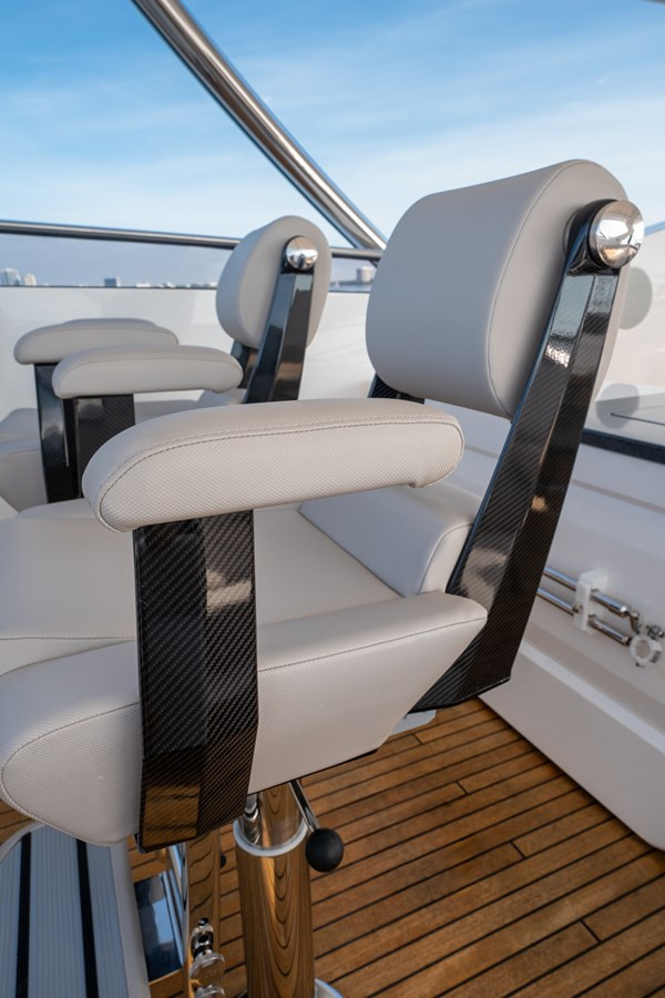 https://arconyachts.ams3.digitaloceanspaces.com/76663/conversions/large_3898342-optimize.jpg