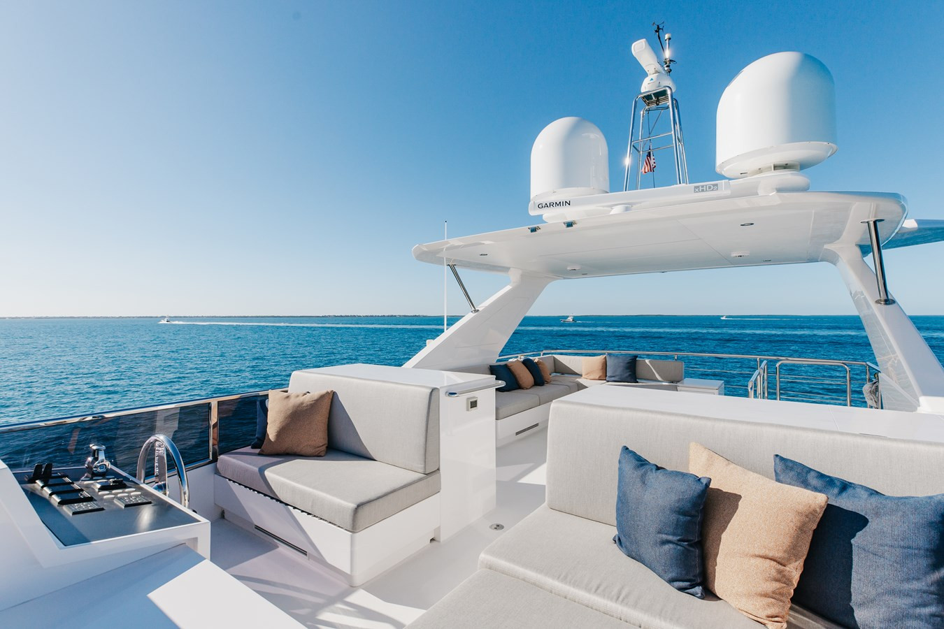 https://arconyachts.ams3.digitaloceanspaces.com/76939/conversions/large_4592038-optimize.jpg