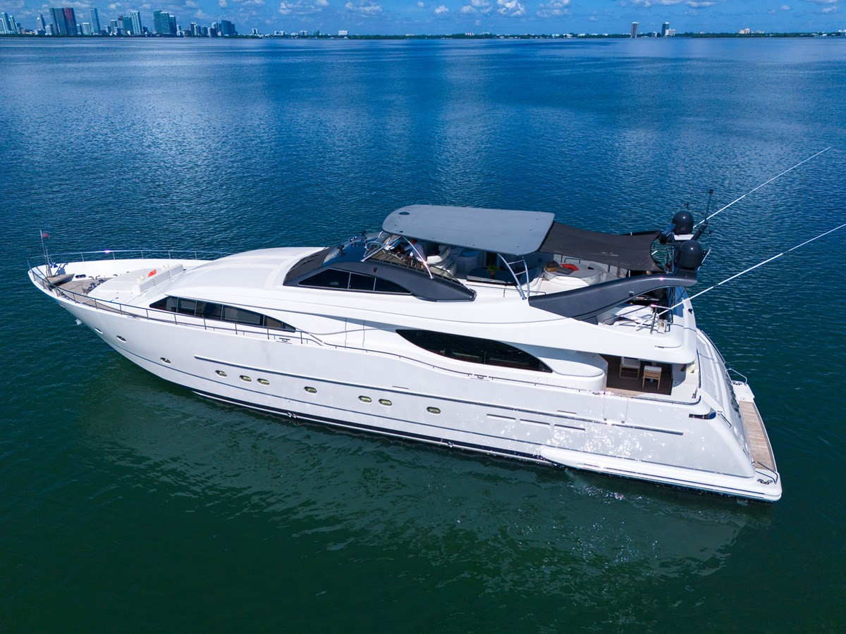 https://arconyachts.ams3.digitaloceanspaces.com/76973/conversions/large_4745438-optimize.jpg