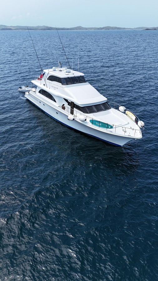 https://arconyachts.ams3.digitaloceanspaces.com/77683/conversions/large_4192900-optimize.jpg