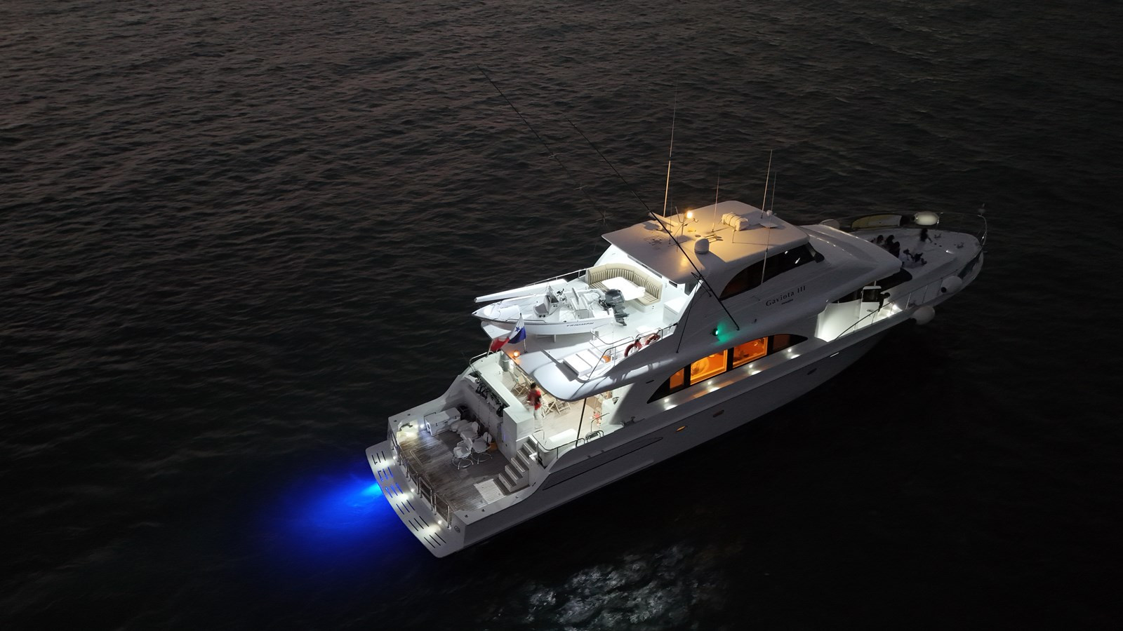 https://arconyachts.ams3.digitaloceanspaces.com/77688/conversions/large_4192902-optimize.jpg