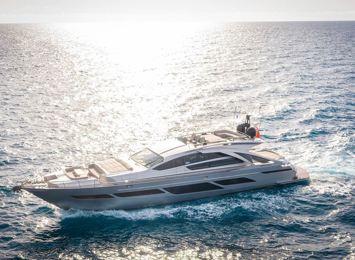 https://arconyachts.ams3.digitaloceanspaces.com/77714/conversions/large_4453738-optimize.jpg