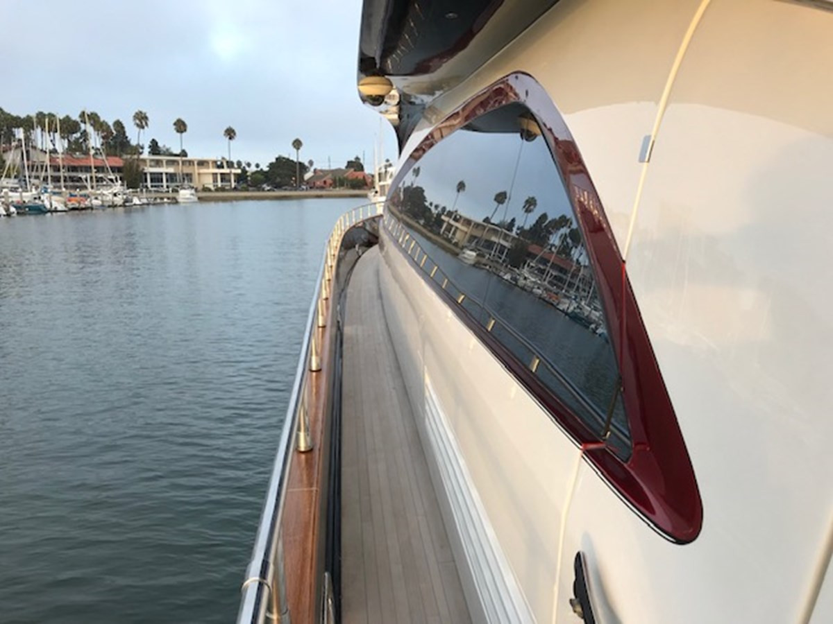 https://arconyachts.ams3.digitaloceanspaces.com/77889/conversions/large_2778093-optimize.jpg