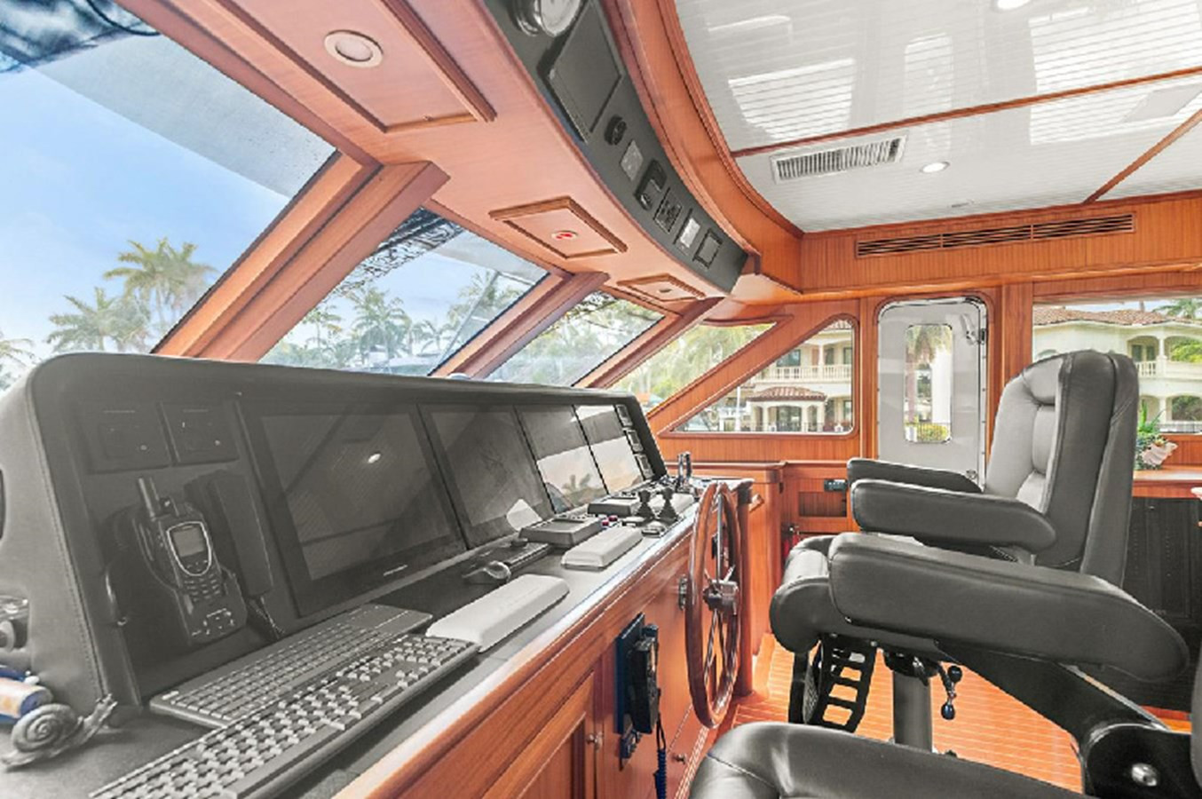 https://arconyachts.ams3.digitaloceanspaces.com/78086/conversions/large_4527144-optimize.jpg