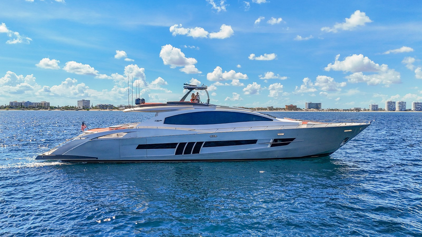 https://arconyachts.ams3.digitaloceanspaces.com/78155/conversions/large_4760072-optimize.jpg