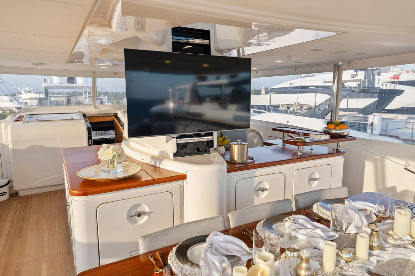 https://arconyachts.ams3.digitaloceanspaces.com/78184/conversions/large_4596006-optimize.jpg