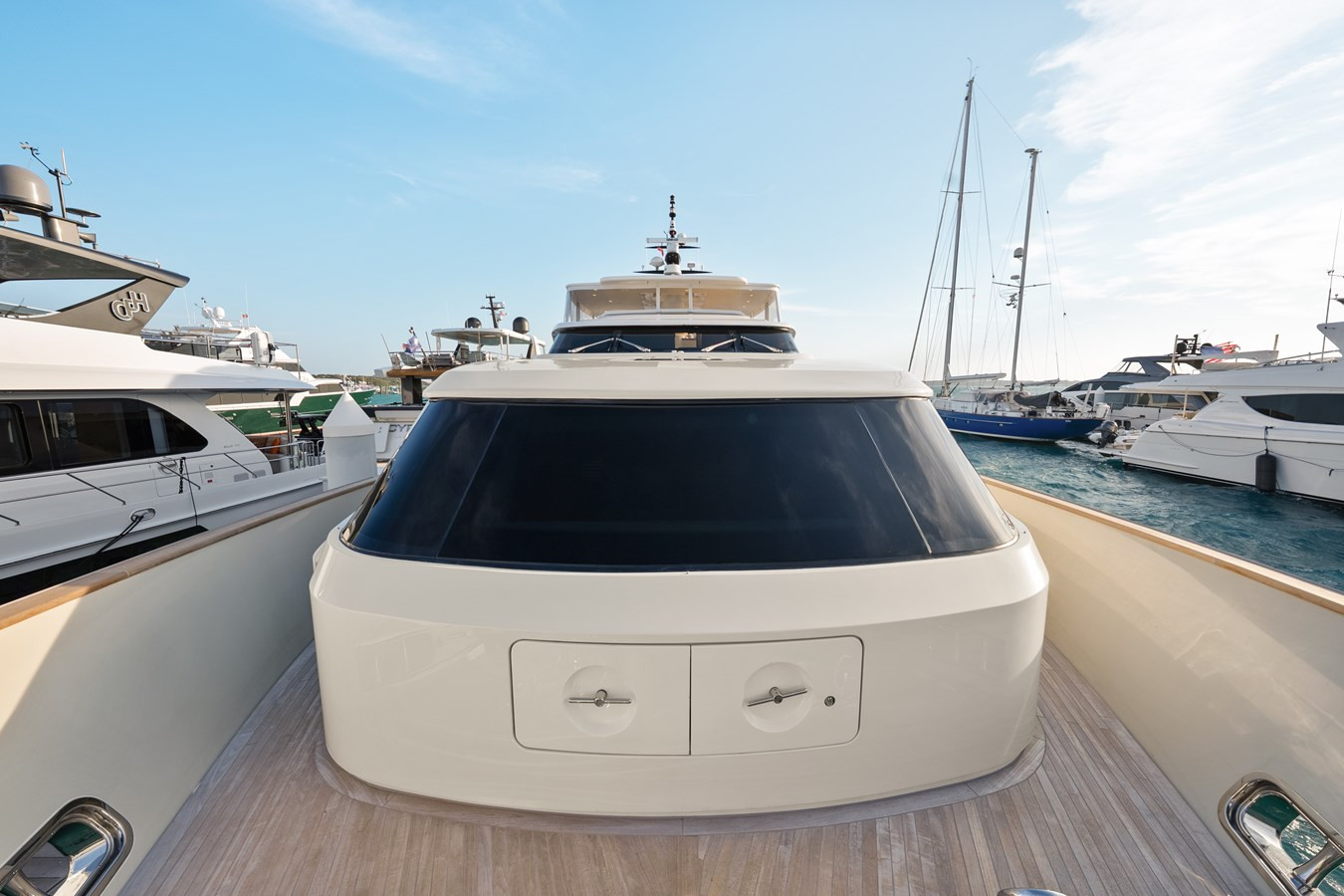 https://arconyachts.ams3.digitaloceanspaces.com/78284/conversions/large_4596097-optimize.jpg