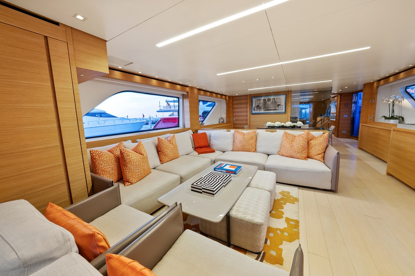 https://arconyachts.ams3.digitaloceanspaces.com/78296/conversions/large_4596101-optimize.jpg