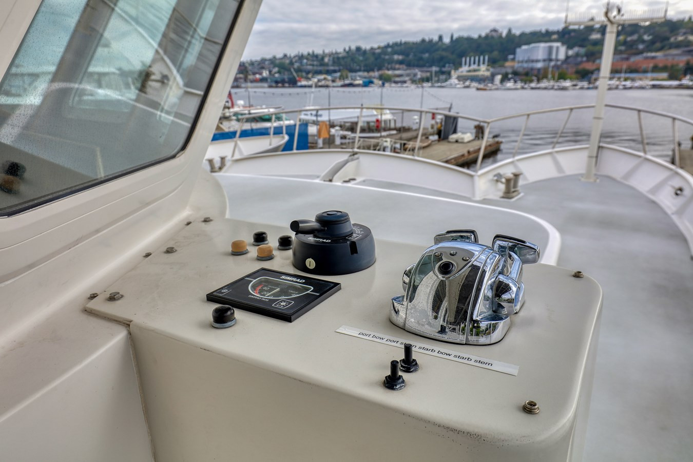 https://arconyachts.ams3.digitaloceanspaces.com/78352/conversions/large_4835187-optimize.jpg