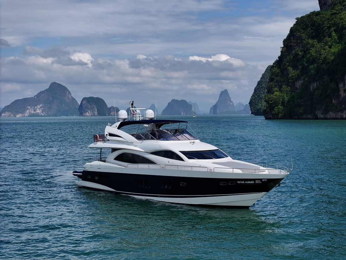 https://arconyachts.ams3.digitaloceanspaces.com/78508/conversions/large_4668034-optimize.jpg