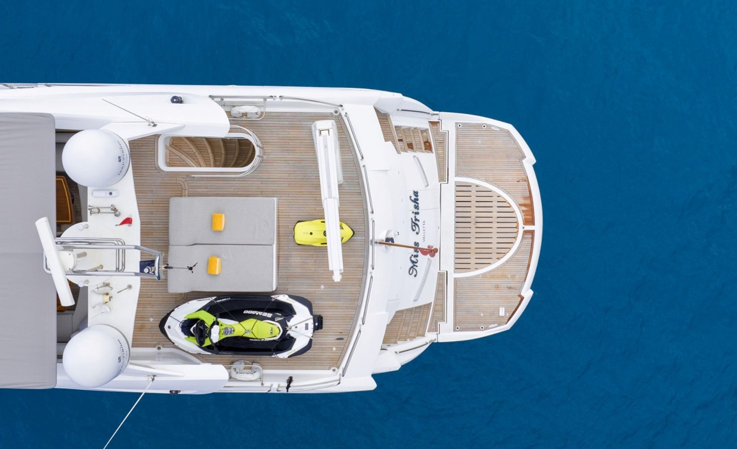 https://arconyachts.ams3.digitaloceanspaces.com/78583/conversions/large_4738485-optimize.jpg