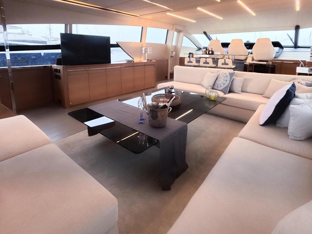 https://arconyachts.ams3.digitaloceanspaces.com/78653/conversions/large_4726162-optimize.jpg