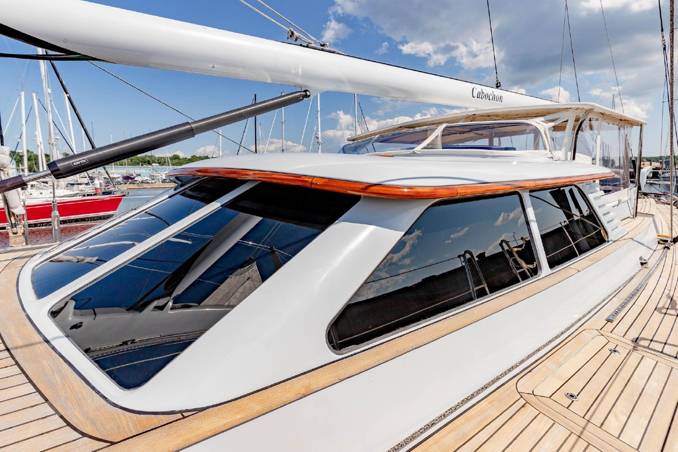 https://arconyachts.ams3.digitaloceanspaces.com/78694/conversions/large_4430625-optimize.jpg