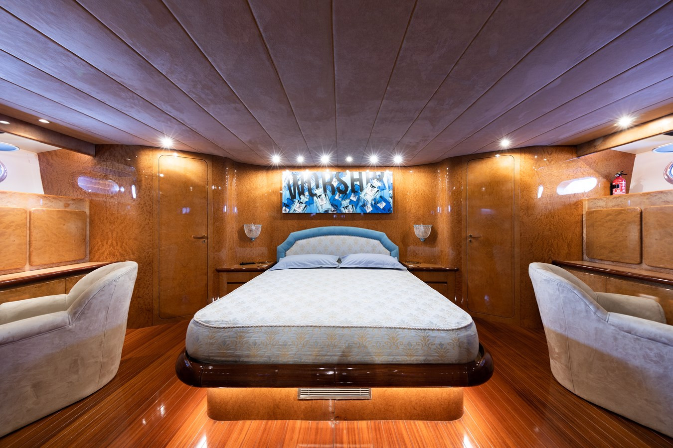 https://arconyachts.ams3.digitaloceanspaces.com/78945/conversions/large_3702336-optimize.jpg