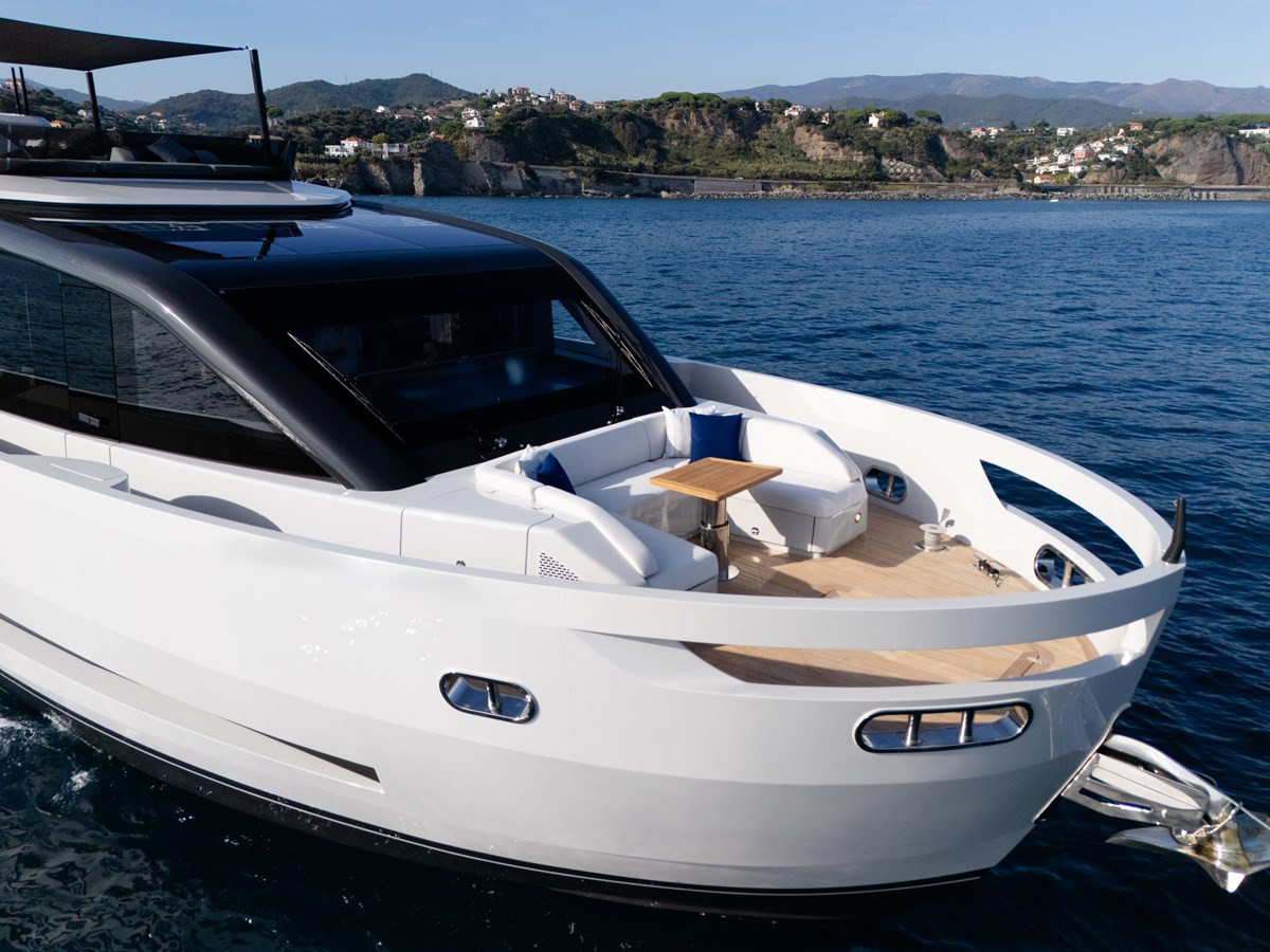 https://arconyachts.ams3.digitaloceanspaces.com/78971/conversions/large_4819518-optimize.jpg
