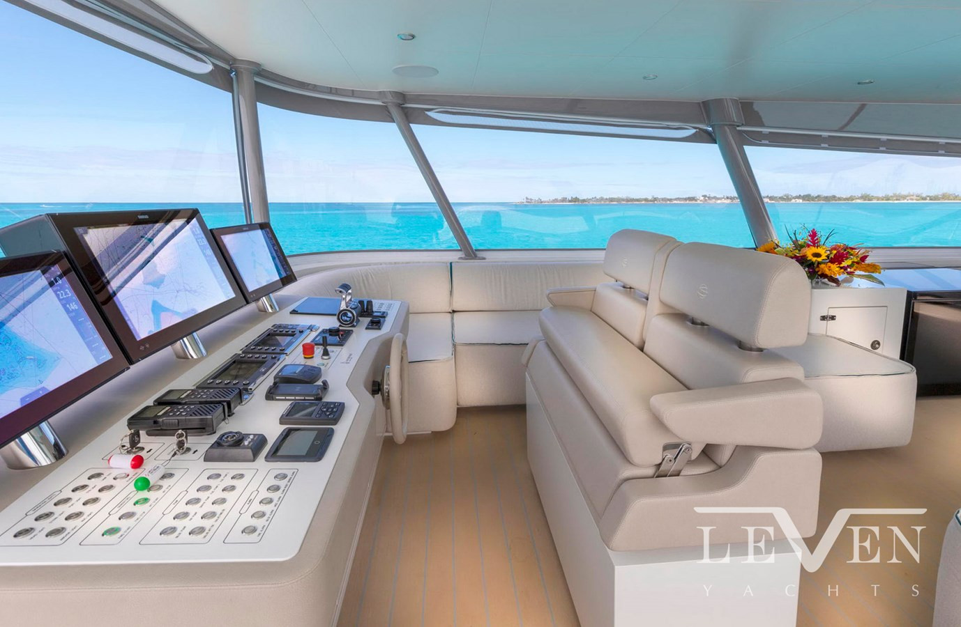 https://arconyachts.ams3.digitaloceanspaces.com/79200/conversions/large_2944721-optimize.jpg