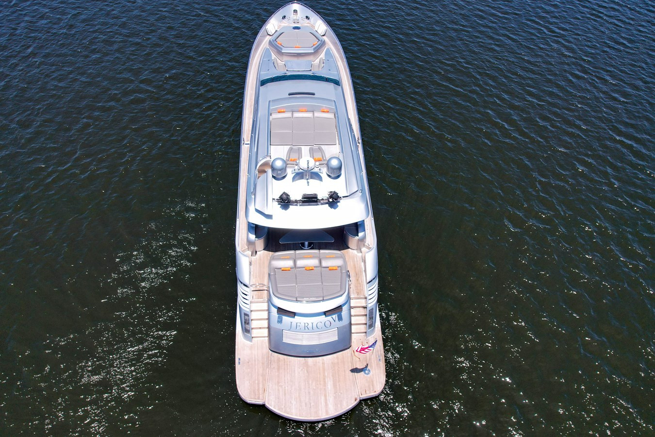 https://arconyachts.ams3.digitaloceanspaces.com/79248/conversions/large_3586239-optimize.jpg