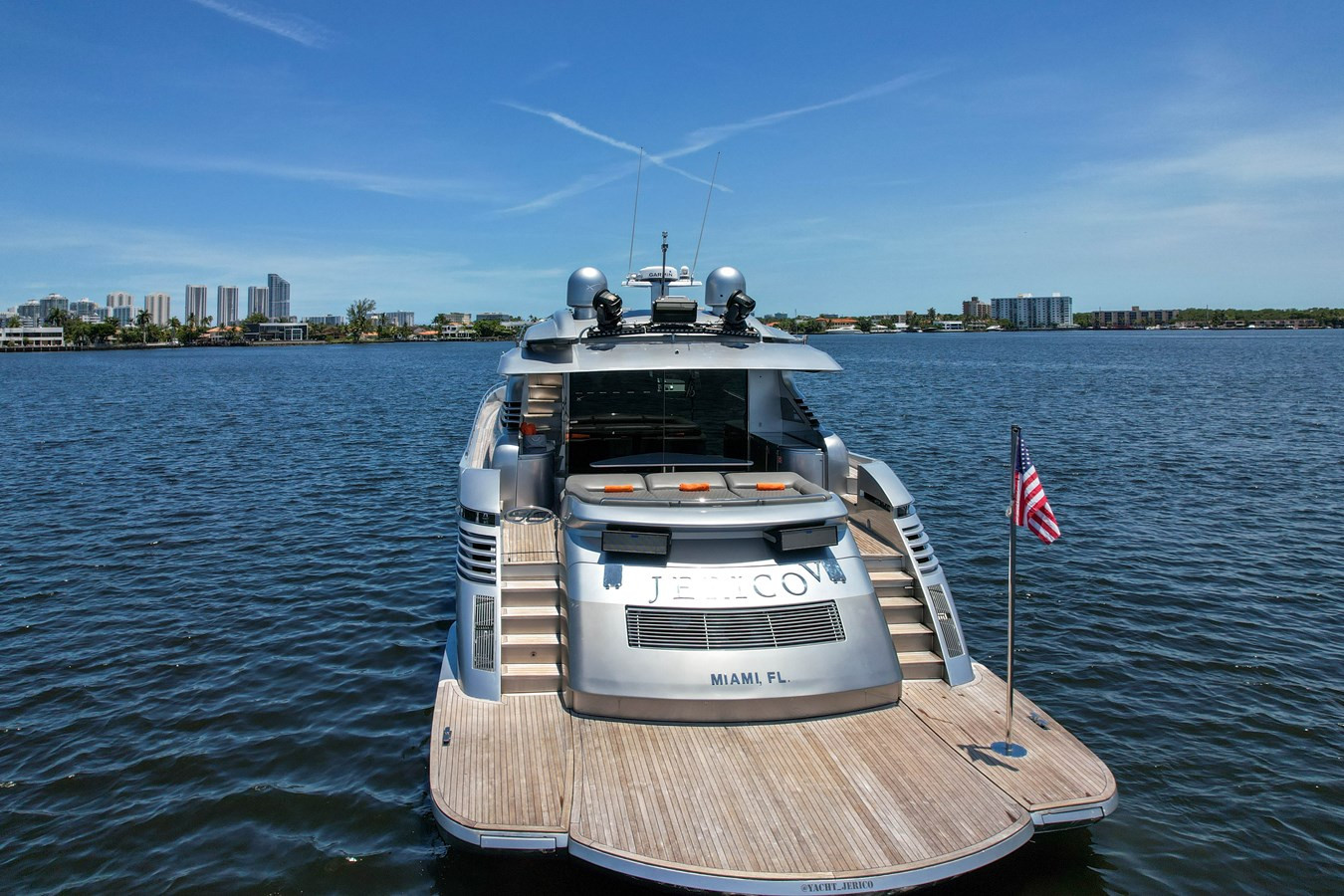 https://arconyachts.ams3.digitaloceanspaces.com/79277/conversions/large_3586249-optimize.jpg