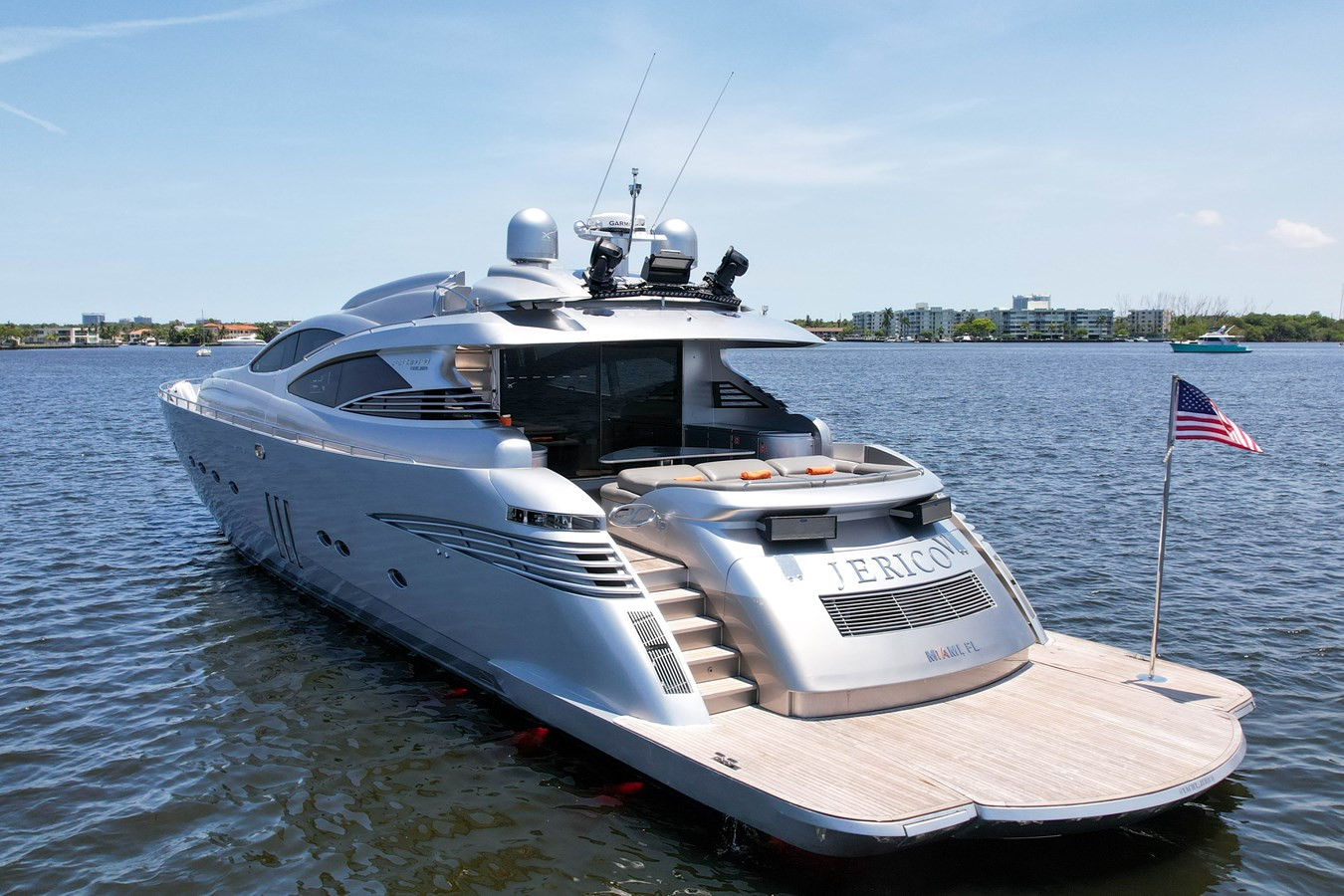 https://arconyachts.ams3.digitaloceanspaces.com/79283/conversions/large_3586252-optimize.jpg