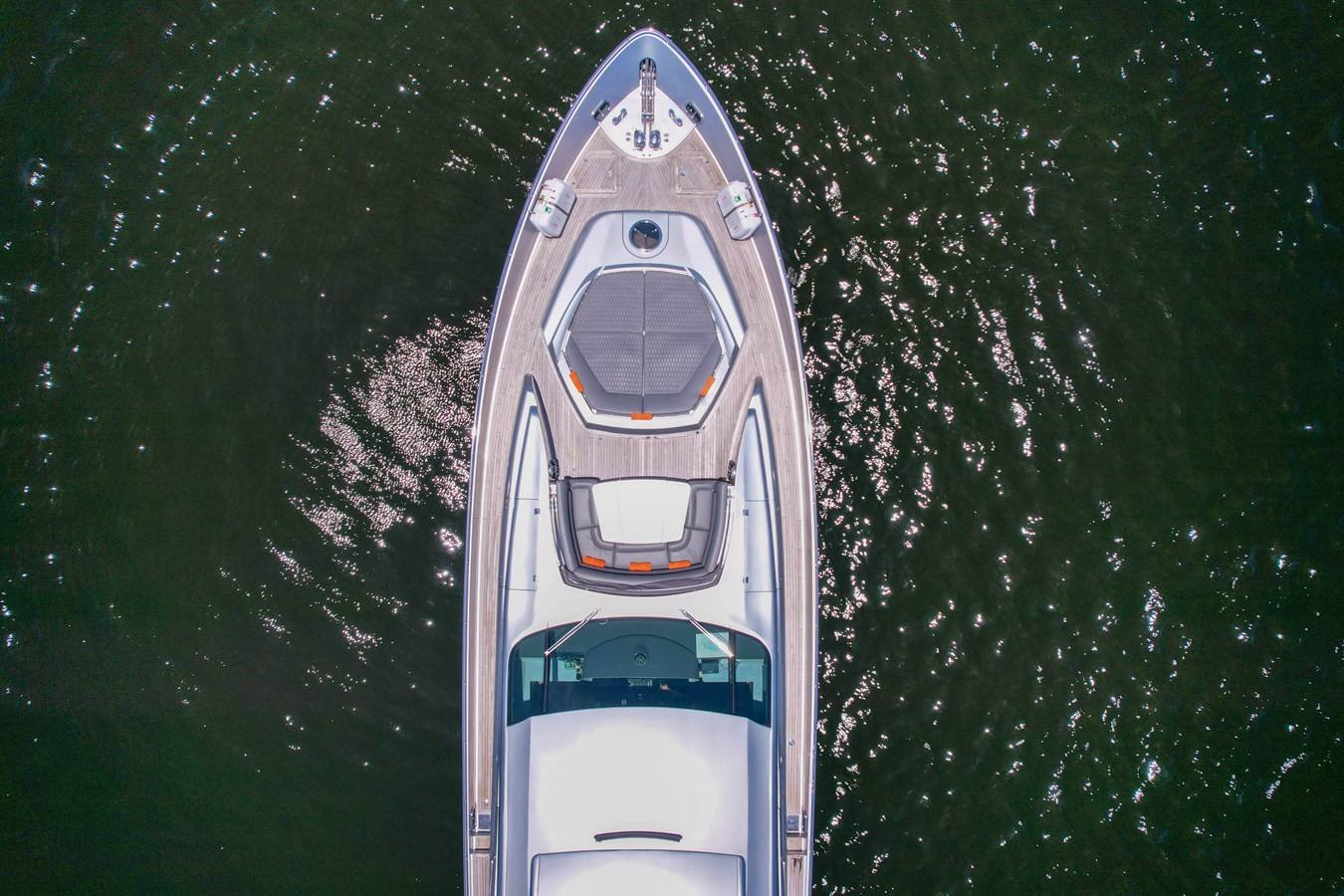https://arconyachts.ams3.digitaloceanspaces.com/79357/conversions/large_3586285-optimize.jpg