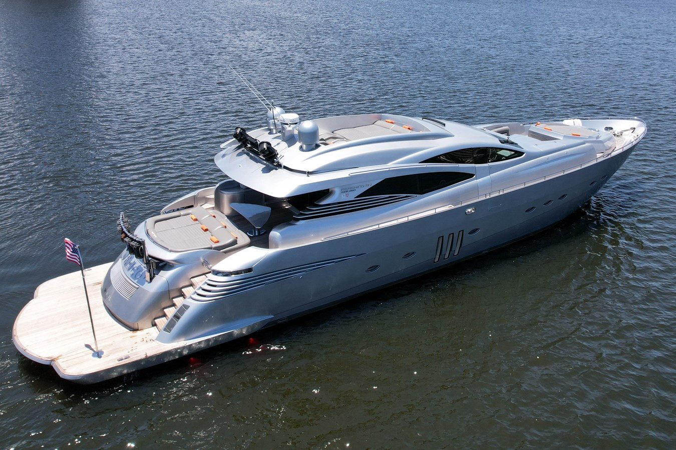 https://arconyachts.ams3.digitaloceanspaces.com/79375/conversions/large_3586291-optimize.jpg
