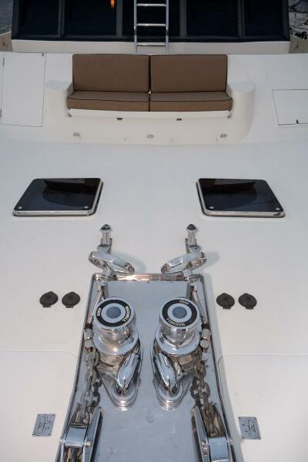 https://arconyachts.ams3.digitaloceanspaces.com/79425/conversions/large_3923596-optimize.jpg