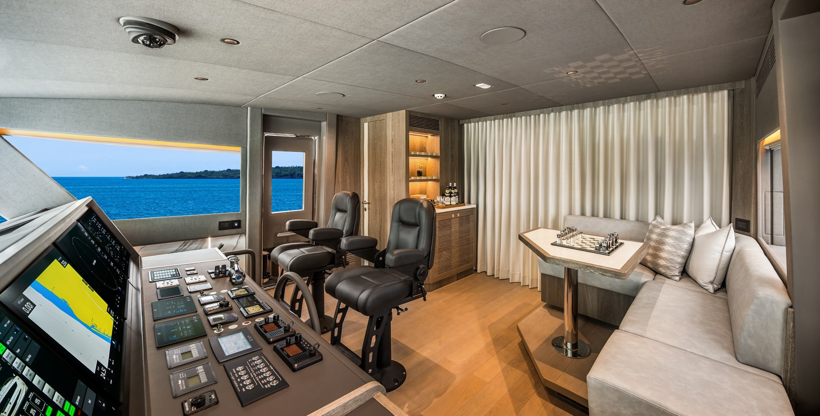 https://arconyachts.ams3.digitaloceanspaces.com/79576/conversions/large_4745391-optimize.jpg