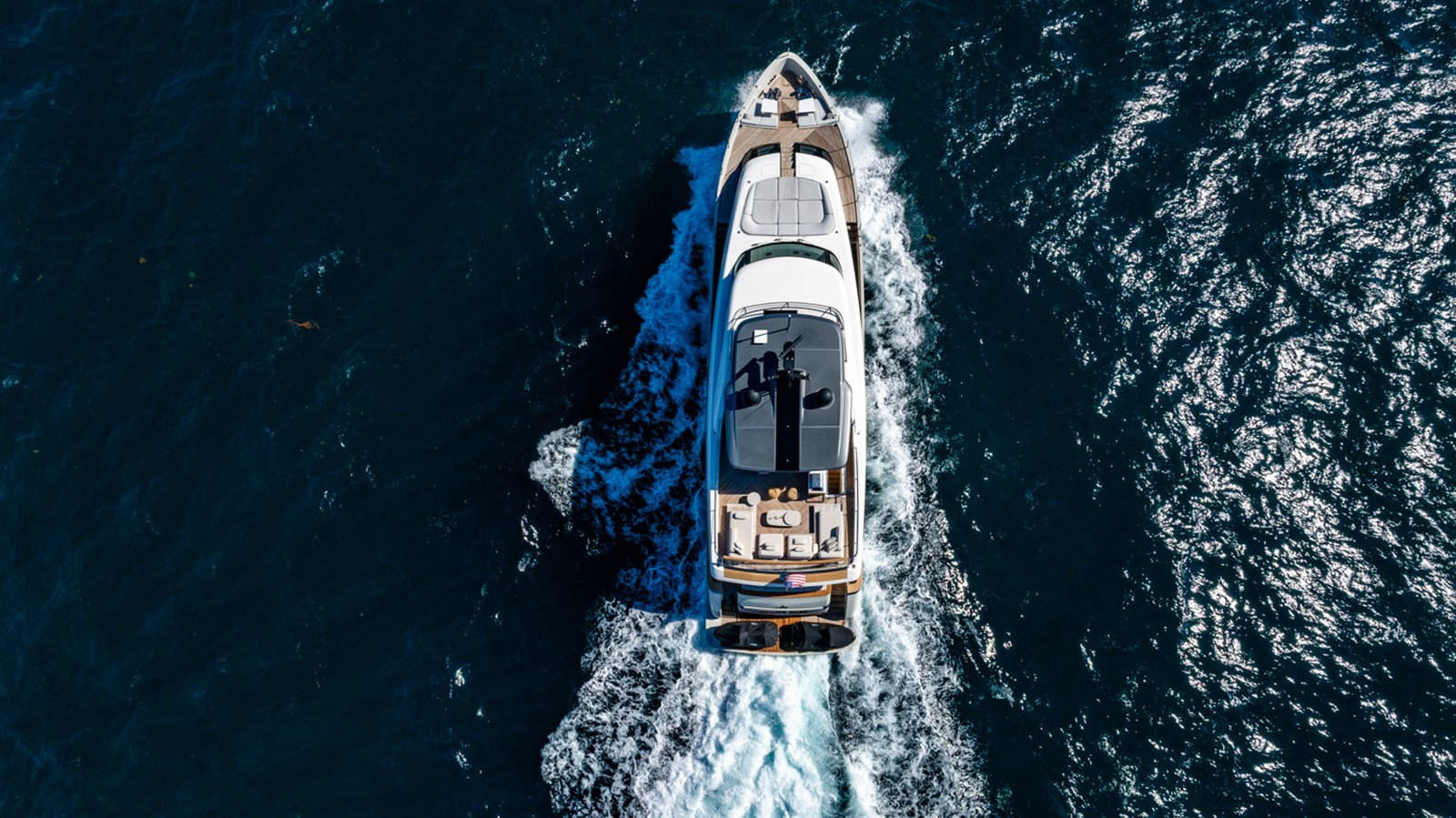 https://arconyachts.ams3.digitaloceanspaces.com/79723/conversions/large_4739818-optimize.jpg
