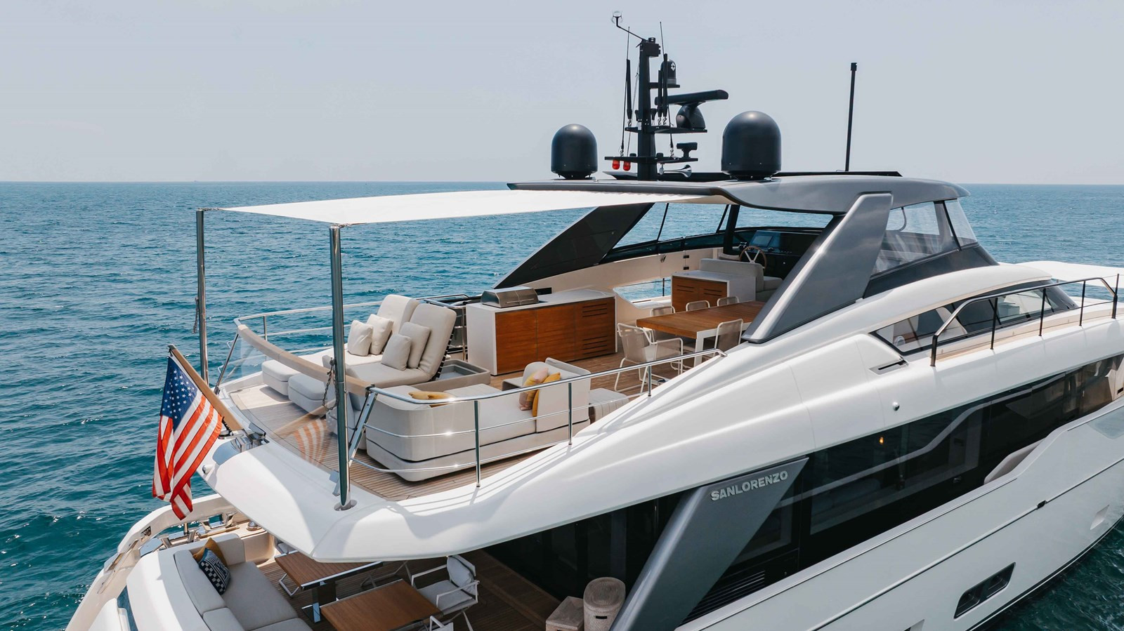 https://arconyachts.ams3.digitaloceanspaces.com/79801/conversions/large_4759518-optimize.jpg