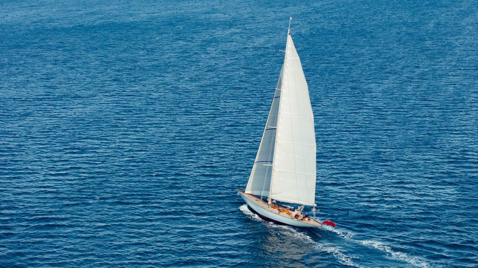 https://arconyachts.ams3.digitaloceanspaces.com/79940/conversions/large_4816410-optimize.jpg