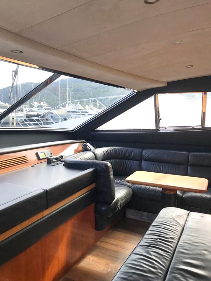 https://arconyachts.ams3.digitaloceanspaces.com/80305/conversions/large_2969521-optimize.jpg