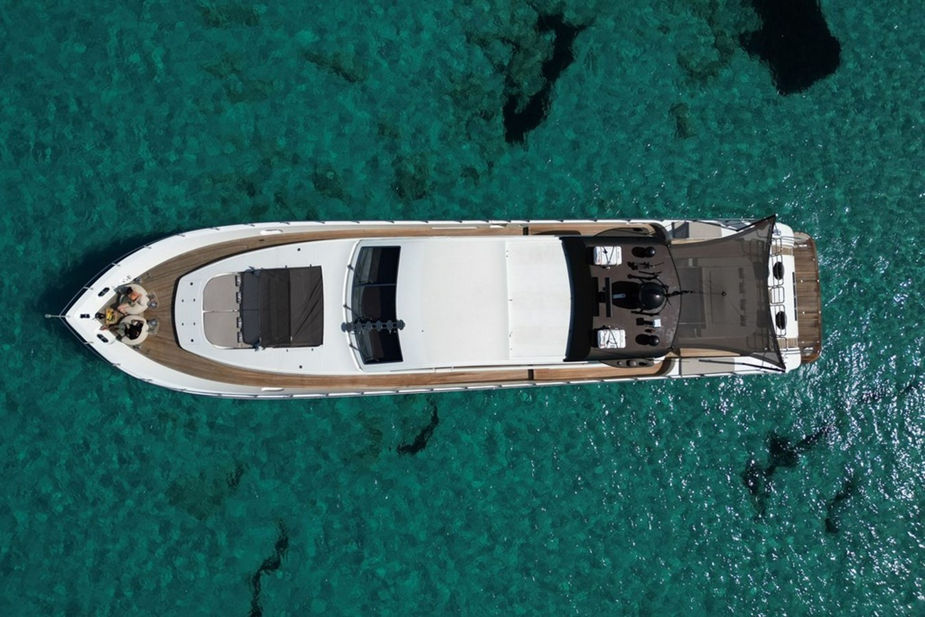 https://arconyachts.ams3.digitaloceanspaces.com/80655/conversions/large_4401703-optimize.jpg