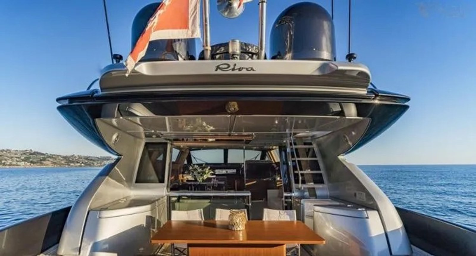 https://arconyachts.ams3.digitaloceanspaces.com/80756/conversions/large_4740930-optimize.jpg