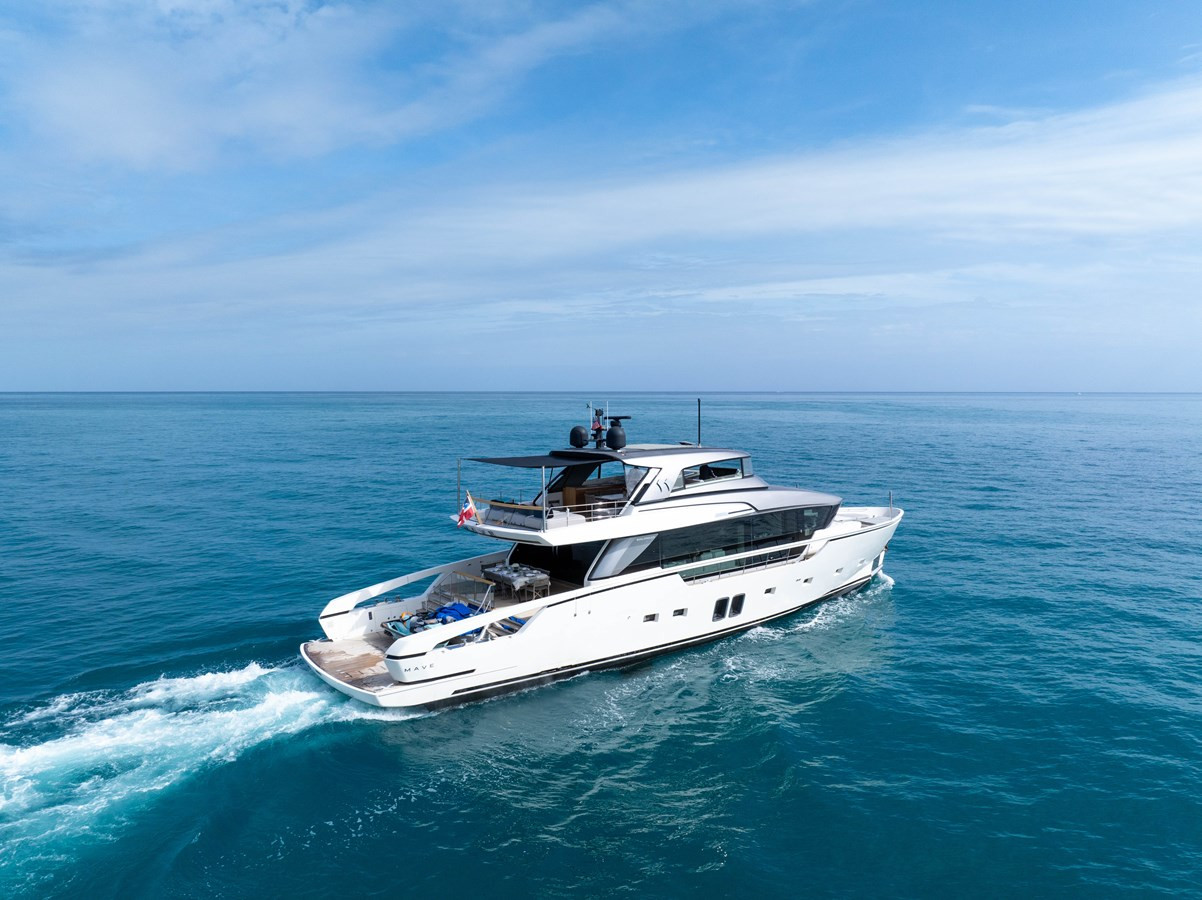https://arconyachts.ams3.digitaloceanspaces.com/80802/conversions/large_4823087-optimize.jpg