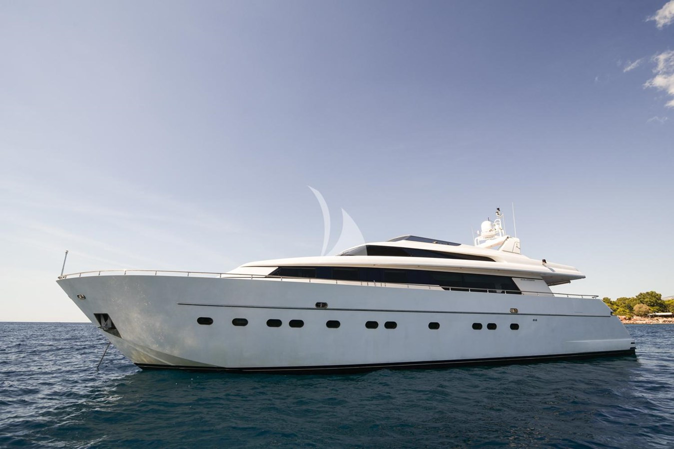 https://arconyachts.ams3.digitaloceanspaces.com/80968/conversions/large_4140104-optimize.jpg