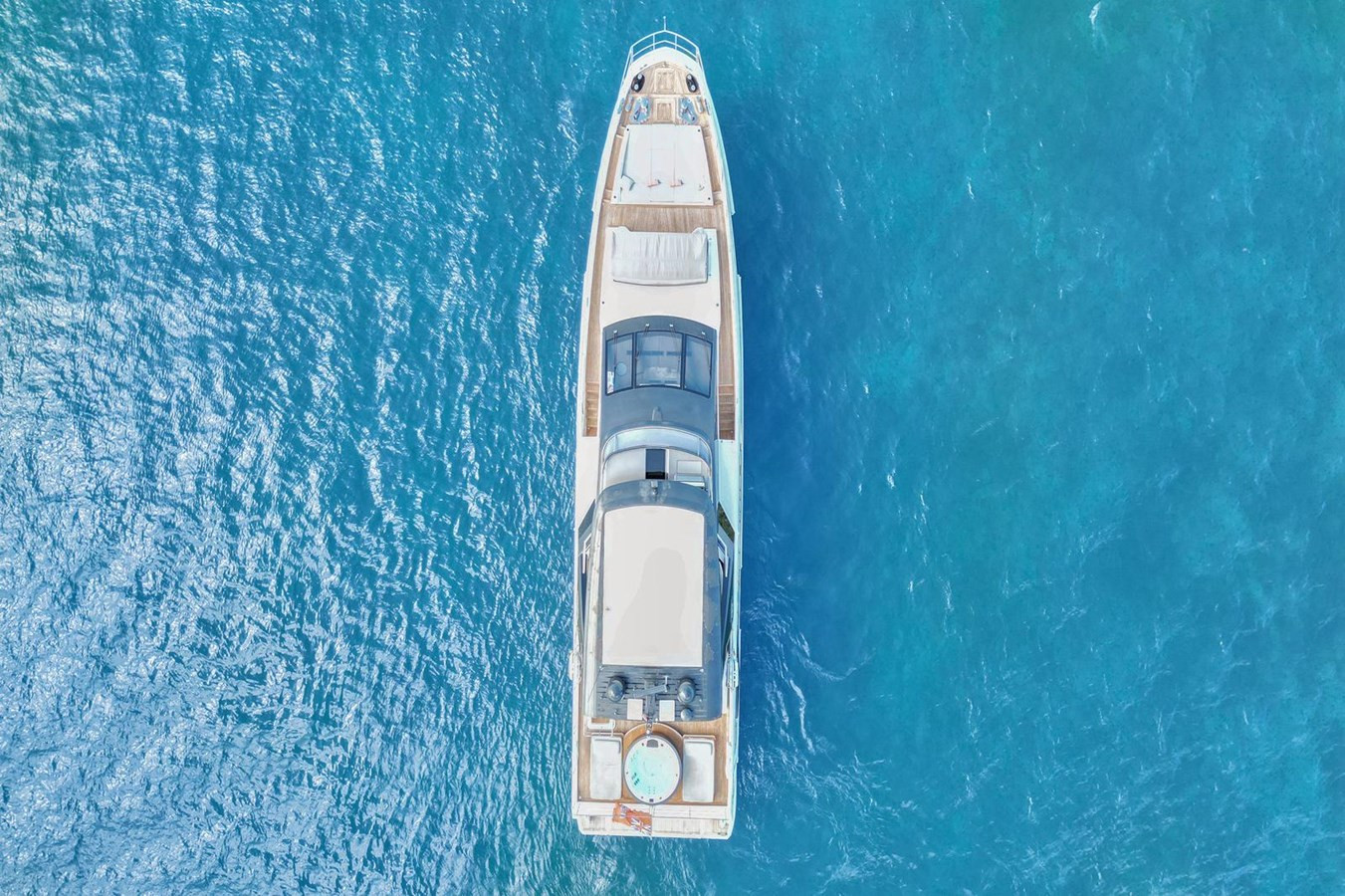 https://arconyachts.ams3.digitaloceanspaces.com/81106/conversions/large_4535583-optimize.jpg