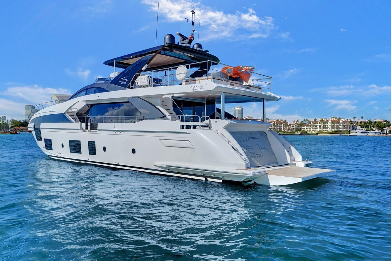 https://arconyachts.ams3.digitaloceanspaces.com/81157/conversions/large_4535604-optimize.jpg