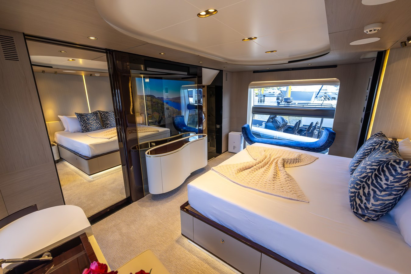 https://arconyachts.ams3.digitaloceanspaces.com/81314/conversions/large_4646531-optimize.jpg