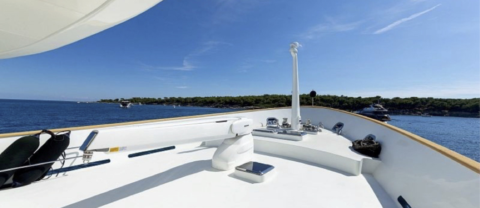 https://arconyachts.ams3.digitaloceanspaces.com/81417/conversions/large_4144719-optimize.jpg