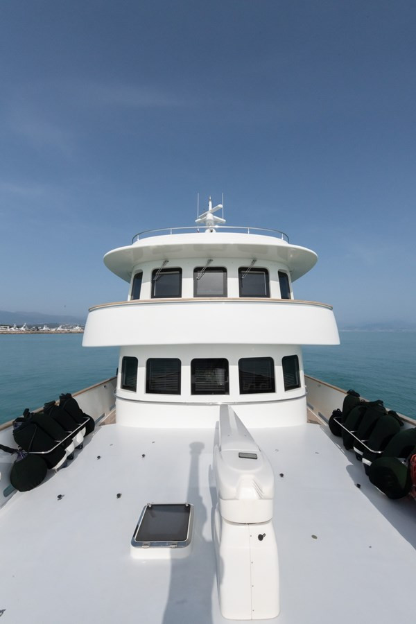 https://arconyachts.ams3.digitaloceanspaces.com/81420/conversions/large_4447570-optimize.jpg